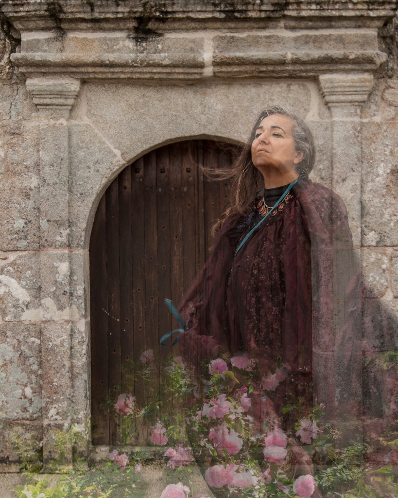 the ghost of me - Simone Alves - Astrakan Project